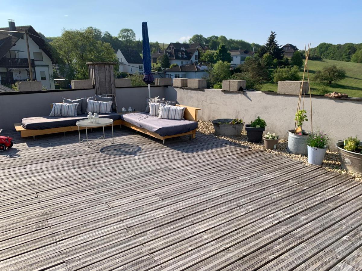 Design Appartment With Big Terrace Halsenbach Zewnętrze zdjęcie